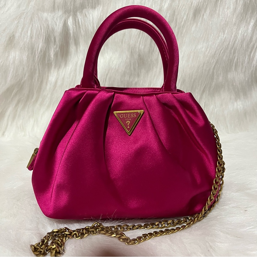 Tori Mini GUESS Fuchsia Shoulder Bag with Gold Chain